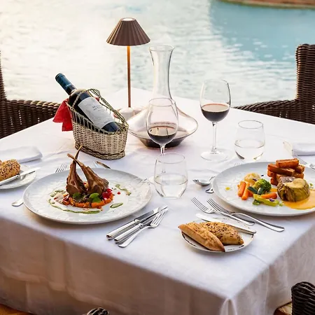 Semesteranläggning (resort) Europe Cortes Gl 5*