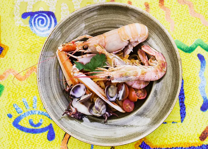 Europe Cortes Gl Complex