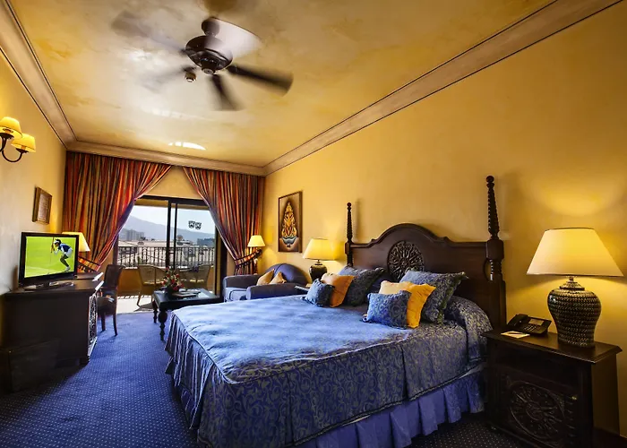 Europe Cortes Gl Complex